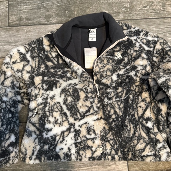 NWT Nike ACG Canwell Glacier Jacket - Picture 4 of 5